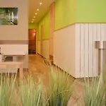 Olympia Haus 2, Whg 7 *